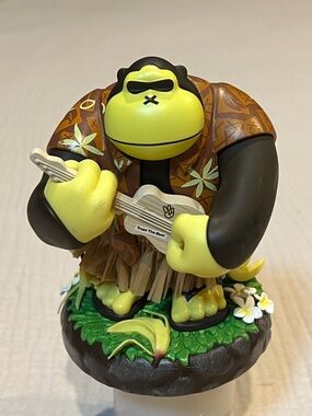 Sun Bum Hula Sonny Limited Edition 2024 5” Dashboard Vinyl Gorilla